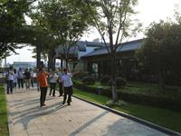 國家民政部一零一研究所對松鶴進(jìn)行專題調(diào)研